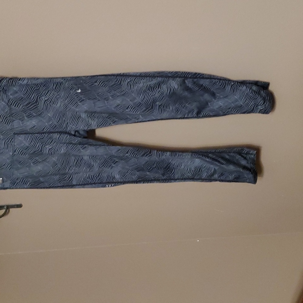 Nike dri fit Capri style running tights women's size small